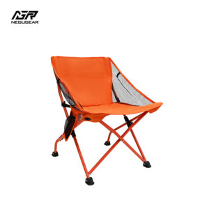 Folding butterfly chair